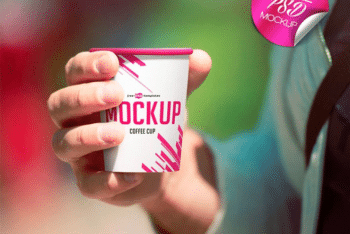 Coffee Cup PSD Mockup With Easy to Edit Features