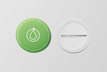 Free Pin Badge Mockup In PSD