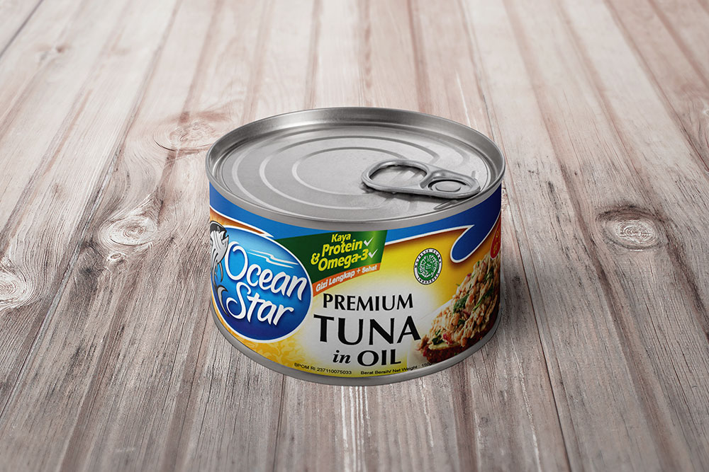 Free Download Round Tin Can Mockup In PSD - Designhooks