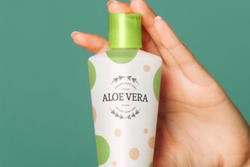 Free Cosmetic Aloe Vera Creme Mockup in PSD