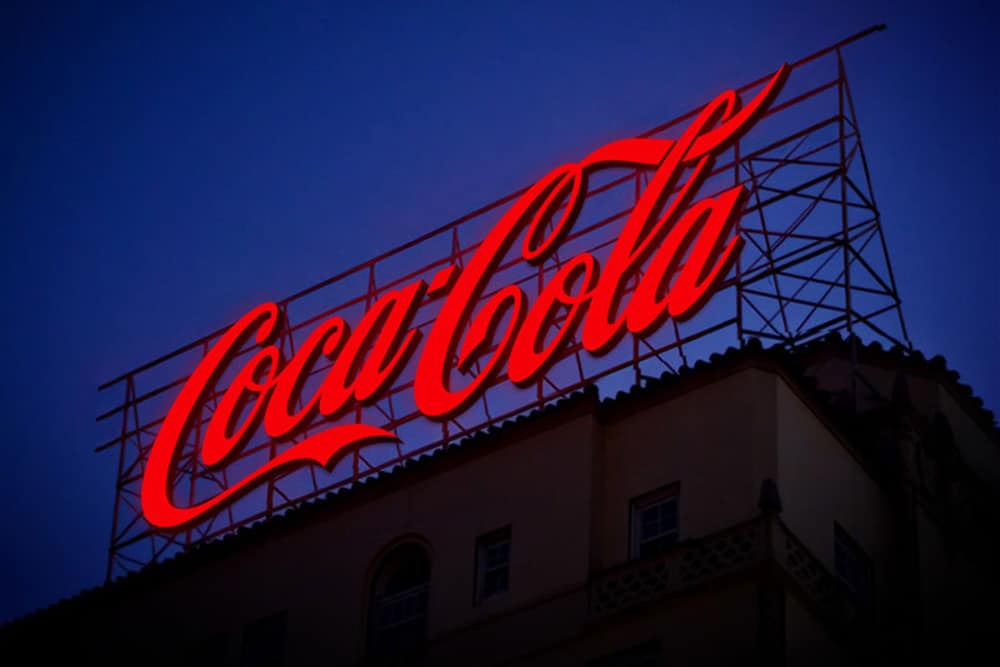 Download Download This Free Electric Neon Sign Billboard Mockup ...