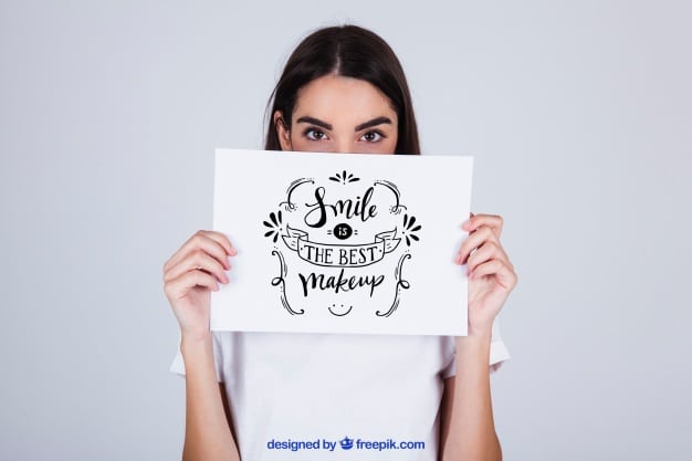 Download Free Woman Holding Message Paper Mockup in PSD - DesignHooks