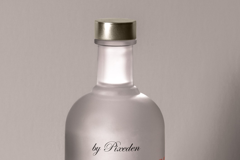Download Liquor Bottle PSD Mockup Free Download | DesignHooks